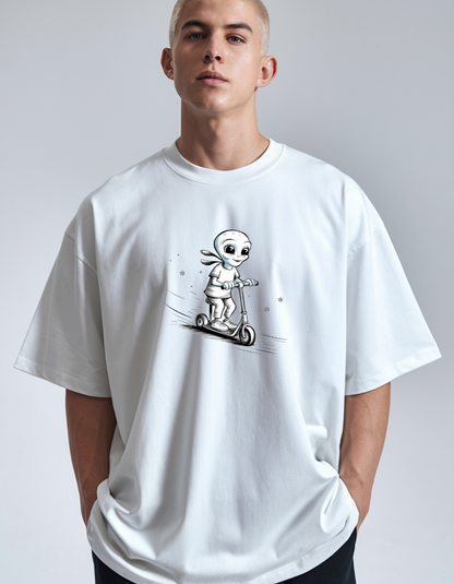 White Oversized Unisex T-Shirt with Whimsical Alien Graphic