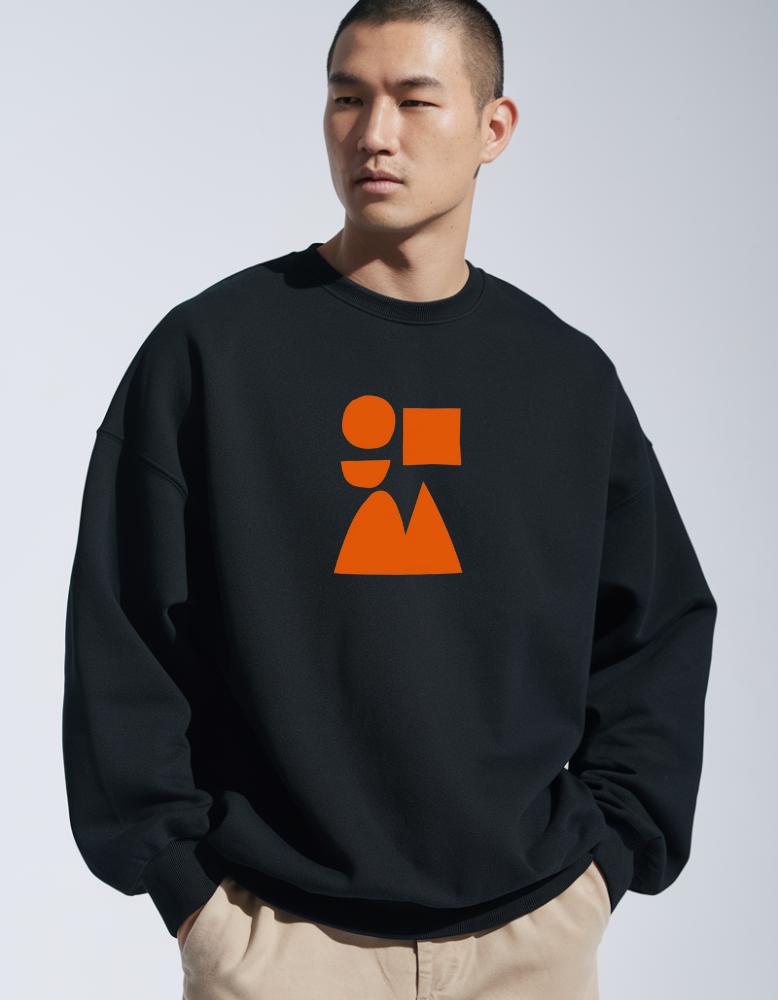 Sleek Black Oversize Sweatshirt with Bold Red Minimalistic Design