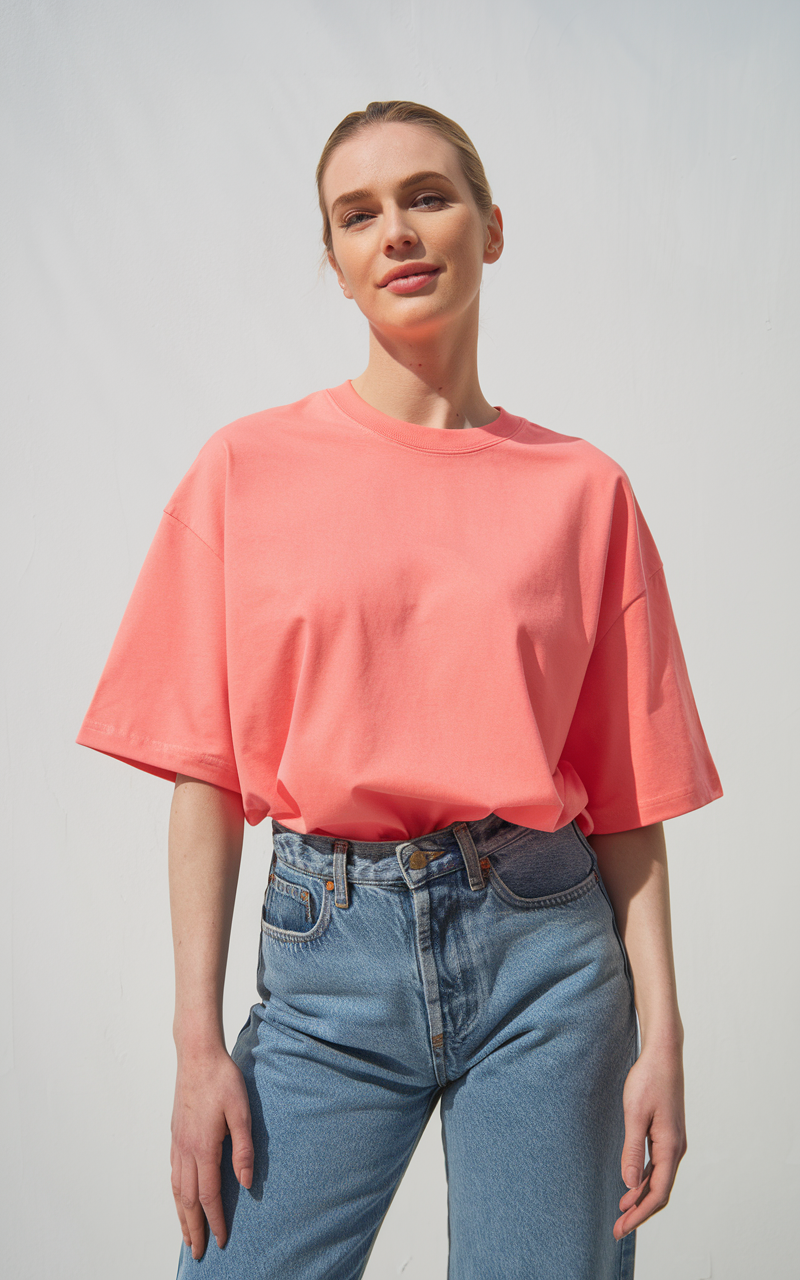 "Coral Comfort: Oversized Unisex Tee by Fielder"